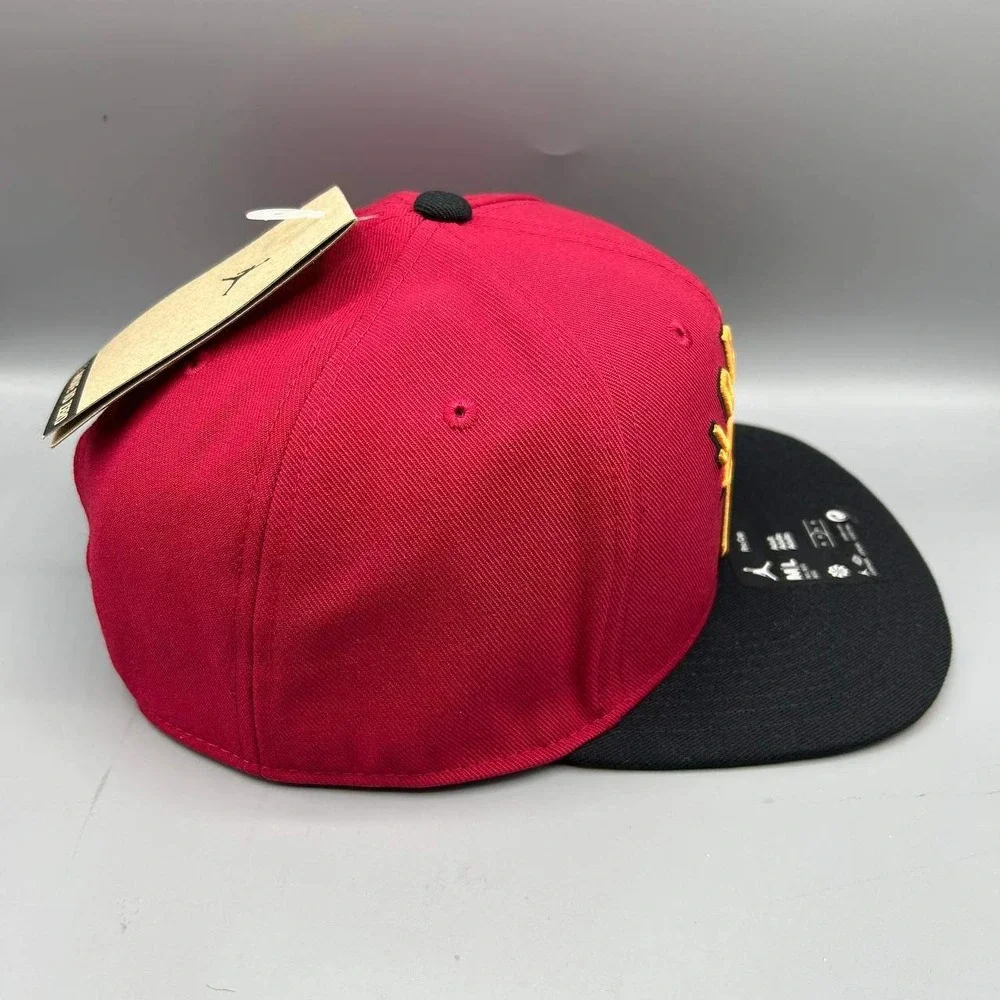 Air Jordan 23 Hat Men M-L Red Embroidered Jumpman‎ Snap Back Pro Cap New